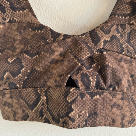 Varley Let’s Go Staunton Sports Bra Brown Rattlesnake Print Size Small - Picture 5 of 9